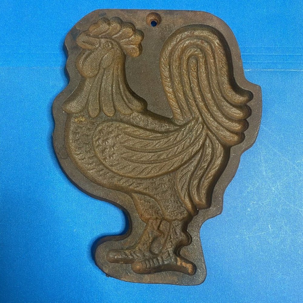 ANTIQUE CAST IRON JAMES WRIGHT J.W. ROOSTER PAN WALL HANGING 31-140